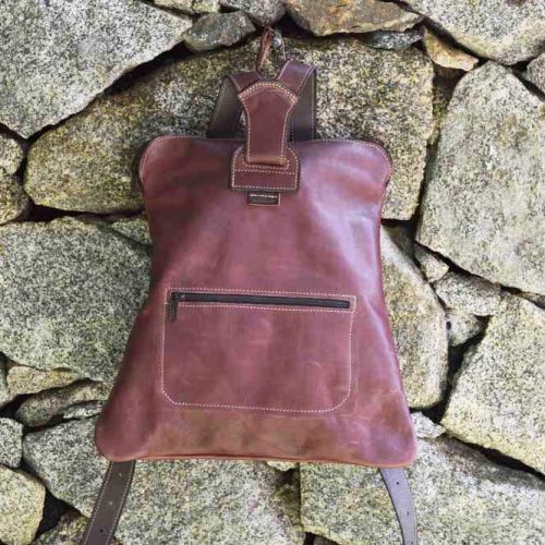 mochila de cuero, mochila con cremalleras, mochilas, cuero, artesania, hecho a mano, verde, morado rojo, piel