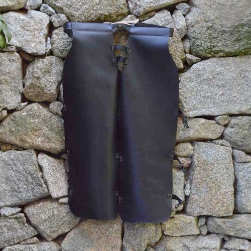 Pantalón protector para desbrozar en cuero