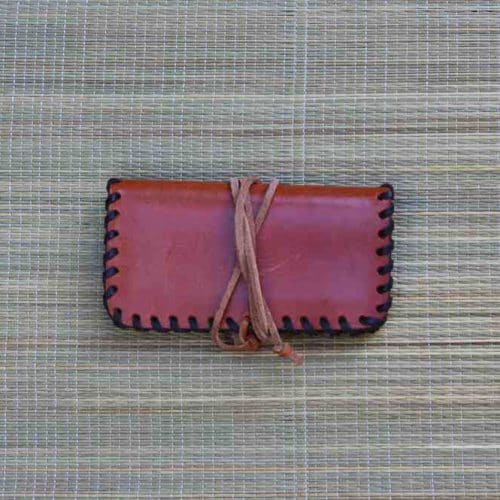 bolsa para tabaco de liar, tabaco de liar, tabaquera, guardar tabaco de liar, guardar papelillos, cuero, tabaquera de cuero, artesania, hecho a mano